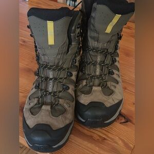 Salomon Men’s Boots. Size 14